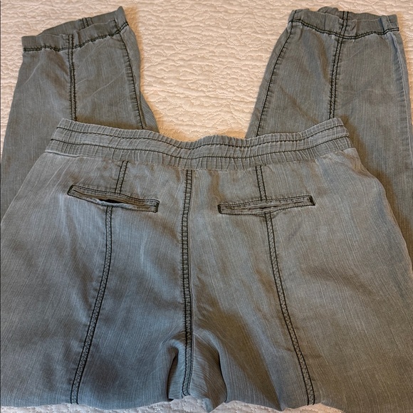 Jones New York Lyocell Pants Size 8 Soft Pull-On Travel Lounge Pants New - Picture 6 of 6